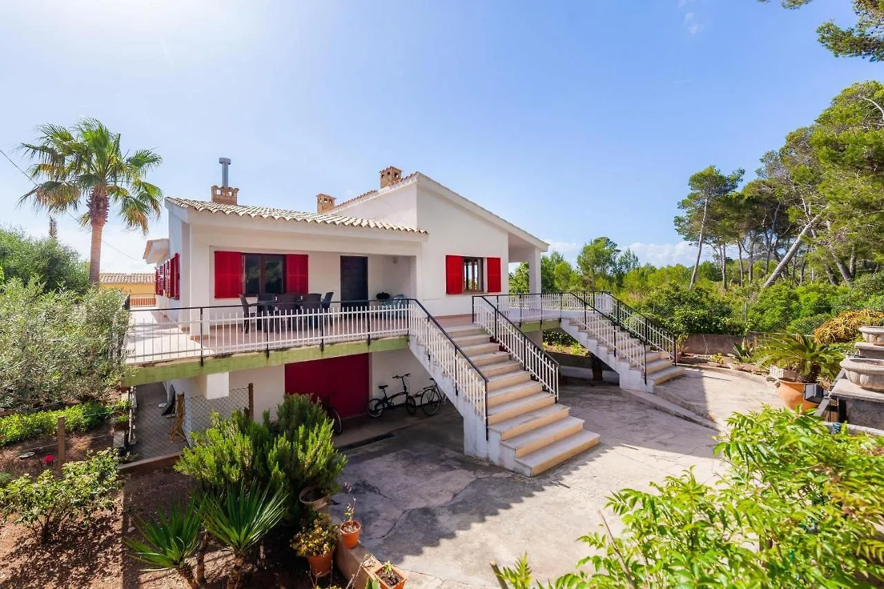 Guest house Es Pins Hotel Font de sa Cala