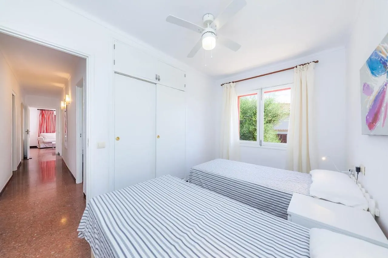 Guest house Es Pins Hotel Font de sa Cala