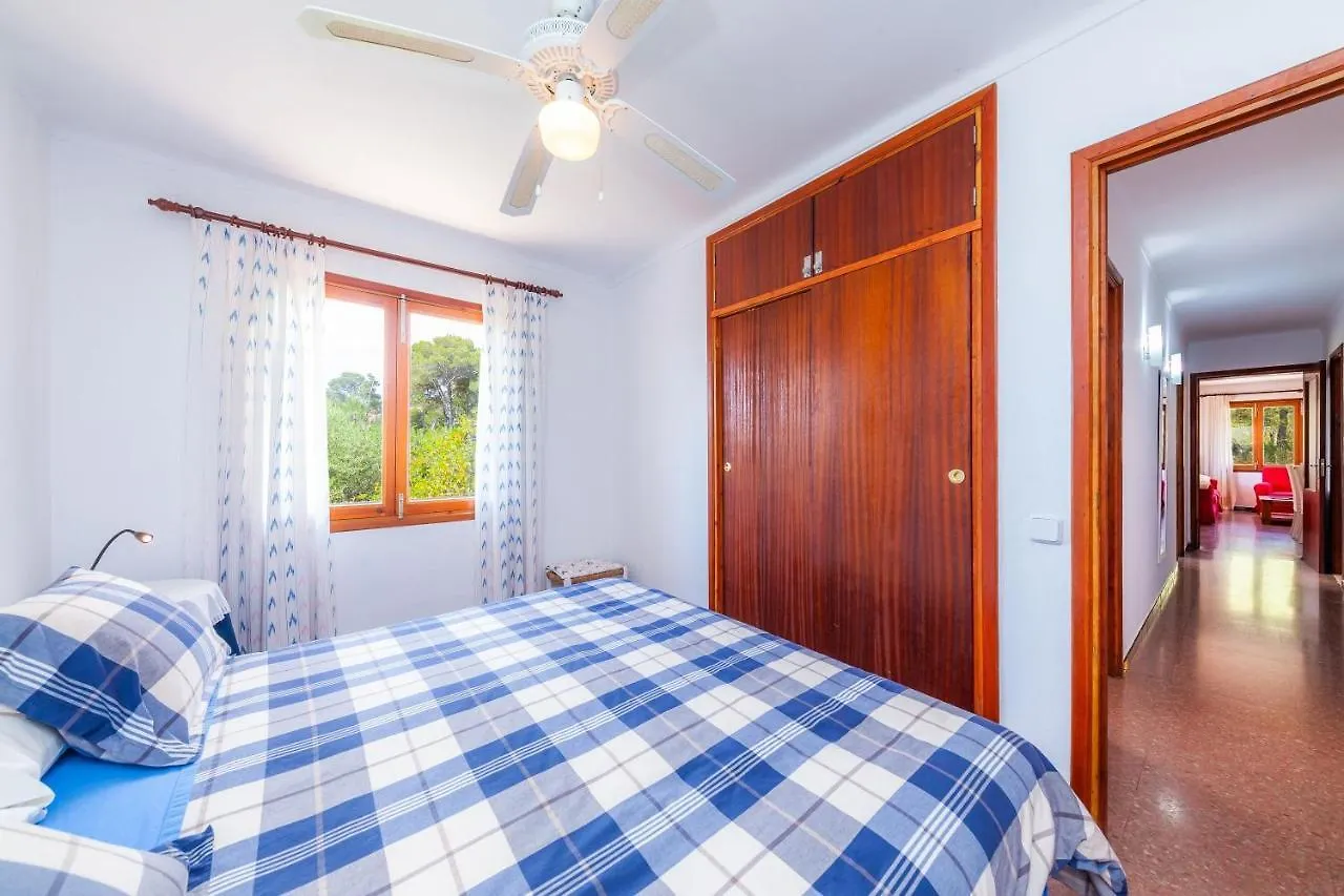 Es Pins Hotel Font de sa Cala 0*,  Spain