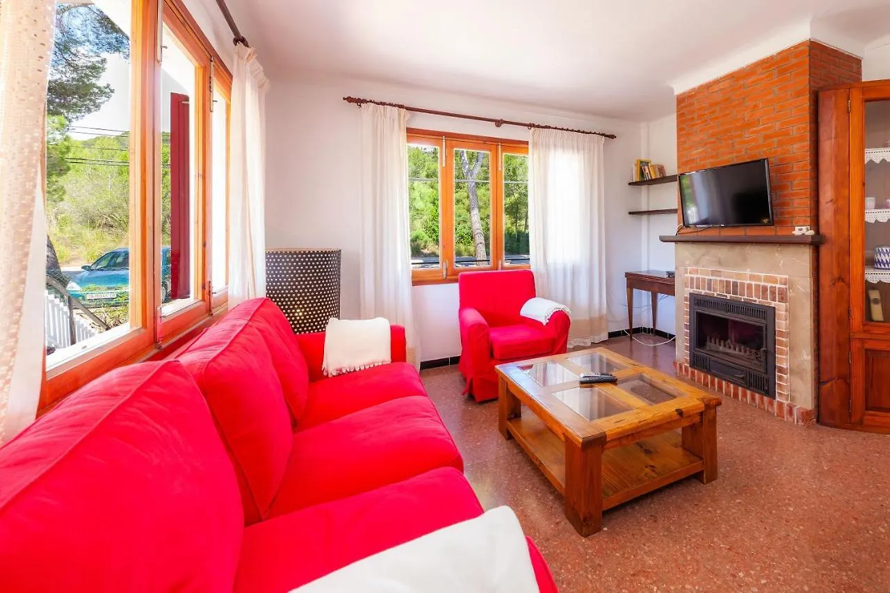 Guest house Es Pins Hotel Font de sa Cala Spain