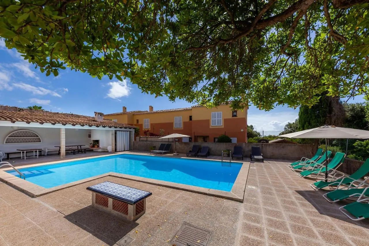 Guest house Es Pins Hotel Font de sa Cala
