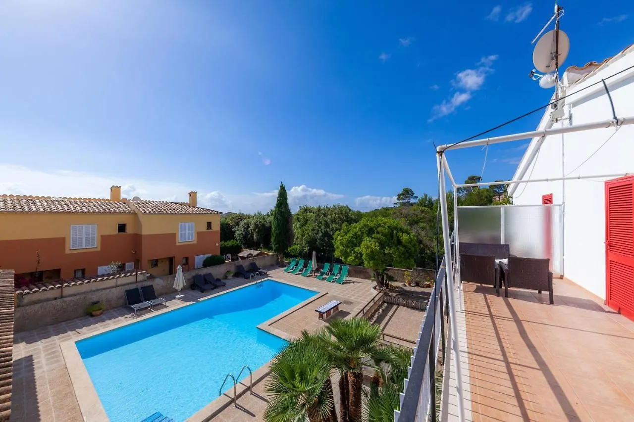 Es Pins Hotel Font de sa Cala